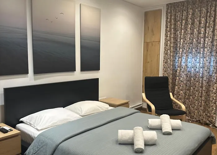Home In Kolonaki- Close To Athen'S Center & Metro Station